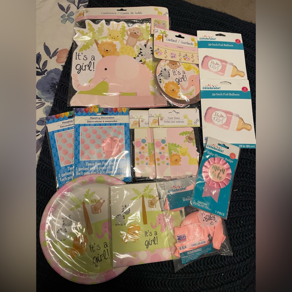 SOLD ❌Baby Animals Party Supplies "Its A Girl"